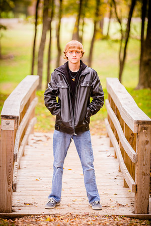 2013-11-9 - Joshua Wattier Senior Portraits (31)