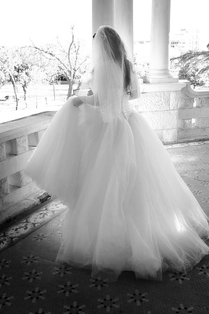 2011-12-26 - Elizabeth Bryce Bridal Portraits-97