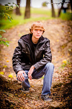 2013-11-9 - Joshua Wattier Senior Portraits (57)