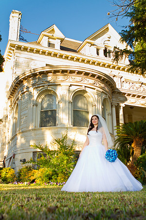 2011-12-26 - Elizabeth Bryce Bridal Portraits-386