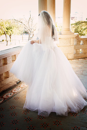 2011-12-26 - Elizabeth Bryce Bridal Portraits-97 Rby