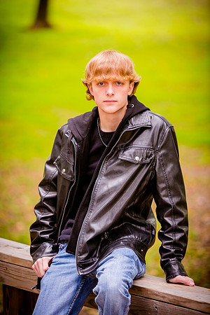 2013-11-9 - Joshua Wattier Senior Portraits (42)