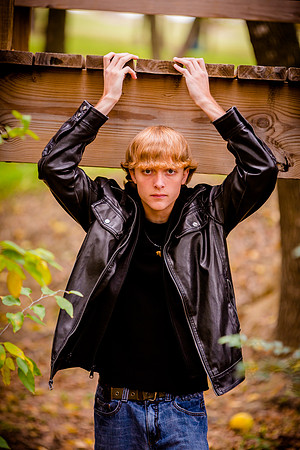 2013-11-9 - Joshua Wattier Senior Portraits (48)