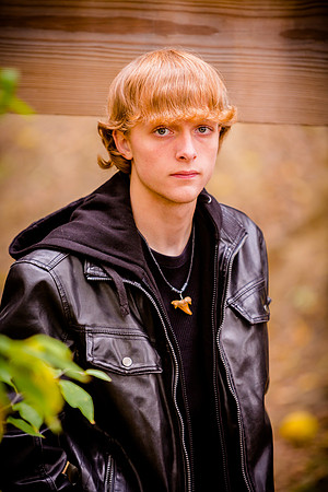 2013-11-9 - Joshua Wattier Senior Portraits (56)
