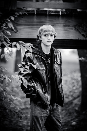 2013-11-9 - Joshua Wattier Senior Portraits (54)-2