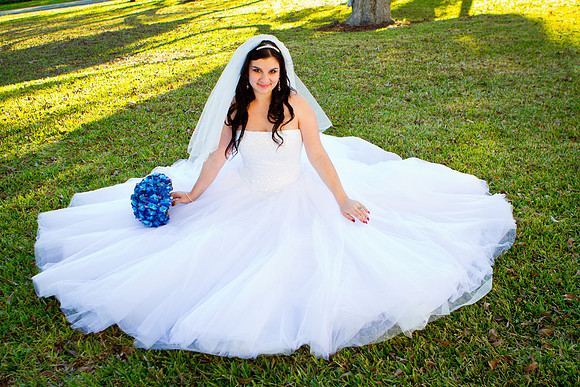 2011-12-26 - Elizabeth Bryce Bridal Portraits-315