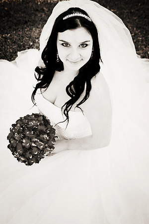 2011-12-26 - Elizabeth Bryce Bridal Portraits-326 B&WSep2
