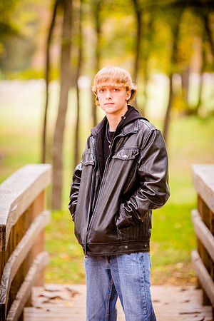 2013-11-9 - Joshua Wattier Senior Portraits (33)