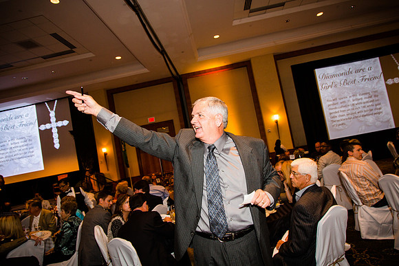 2013-10-27 - LCA 15th Anniversary Event (395)