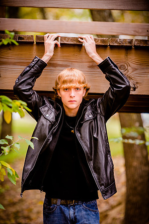 2013-11-9 - Joshua Wattier Senior Portraits (50)