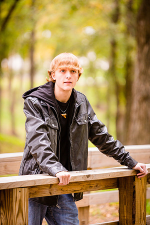 2013-11-9 - Joshua Wattier Senior Portraits (22)
